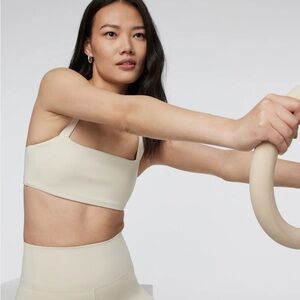 Vuori Evolve Square Neck Bra - bone color